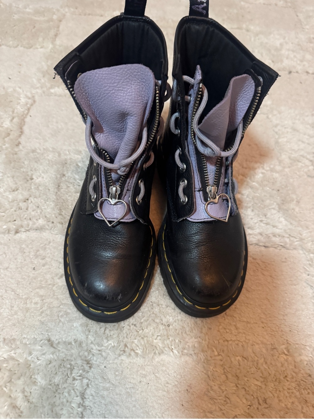 Dr. Martens lazy oaf heart zip boot black lavender leather women’s size 7